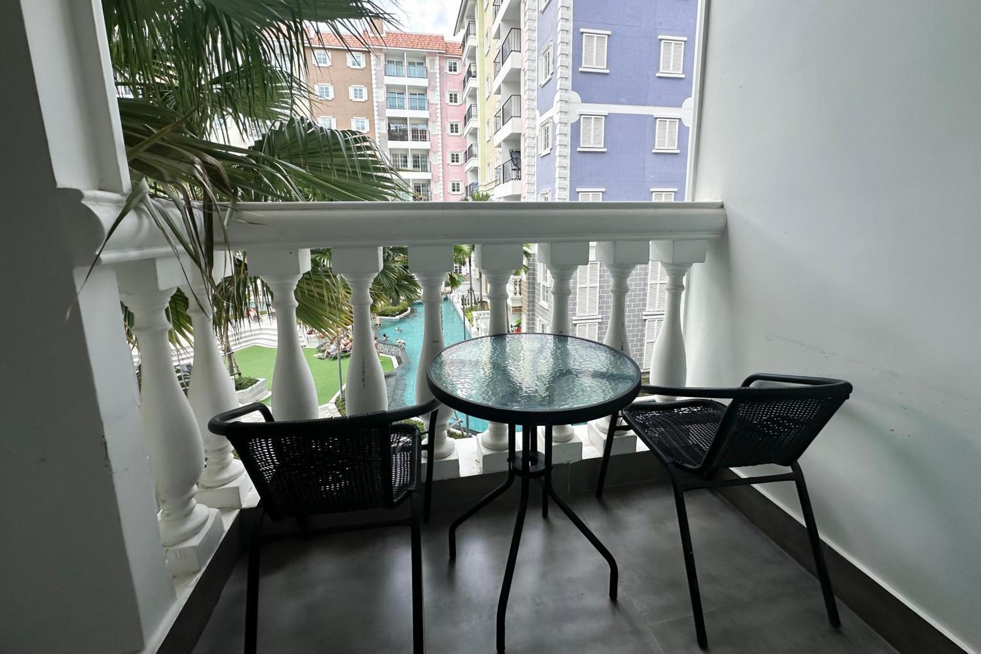 ナ・ジョムティエンSeven Seas Cote D'Azur Jomtien Pattaya Amazing Poolアパートメント エクステリア 写真