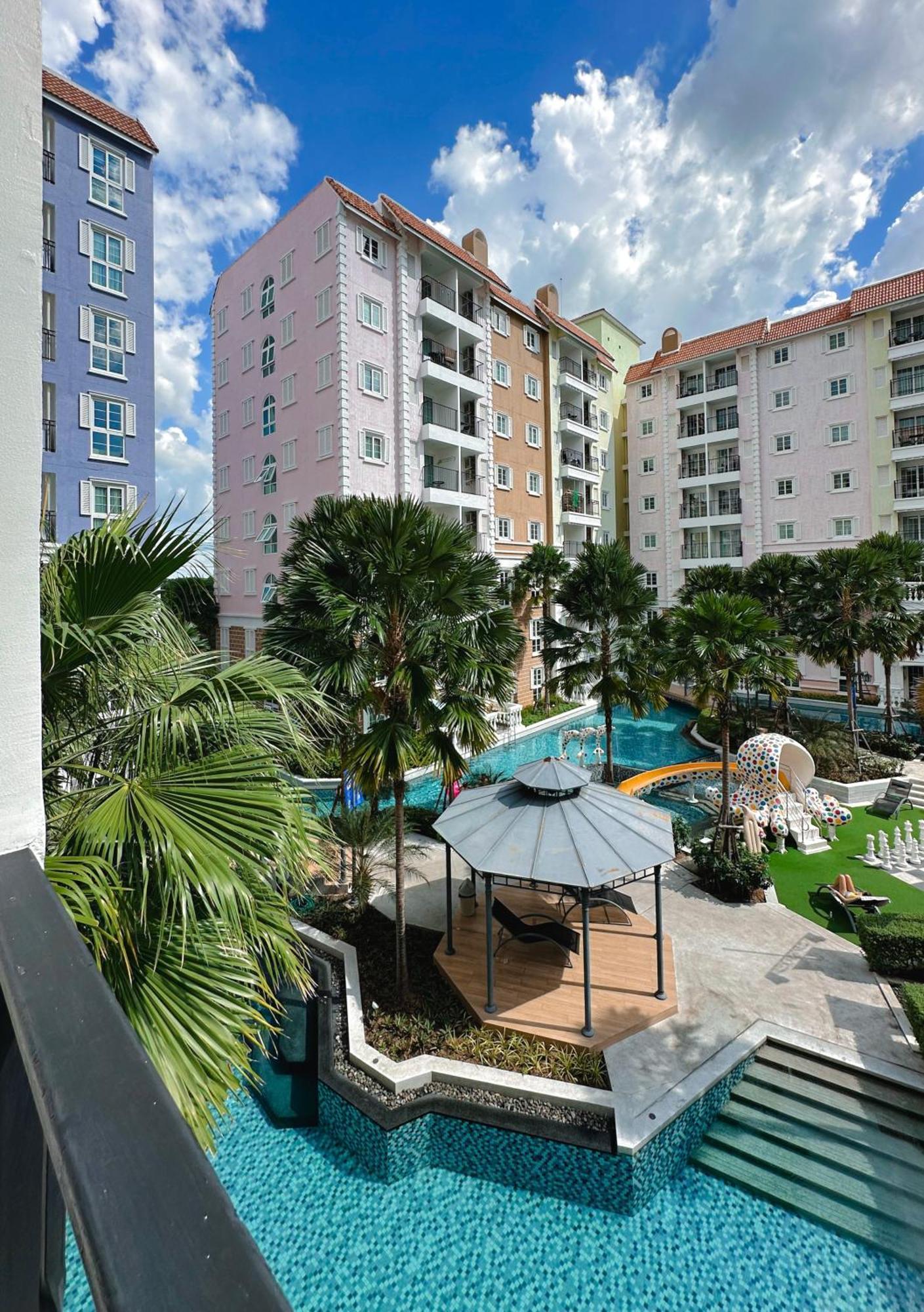 ナ・ジョムティエンSeven Seas Cote D'Azur Jomtien Pattaya Amazing Poolアパートメント エクステリア 写真